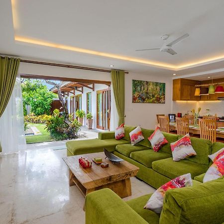 Delight Art Villas Seminyak  Luaran gambar