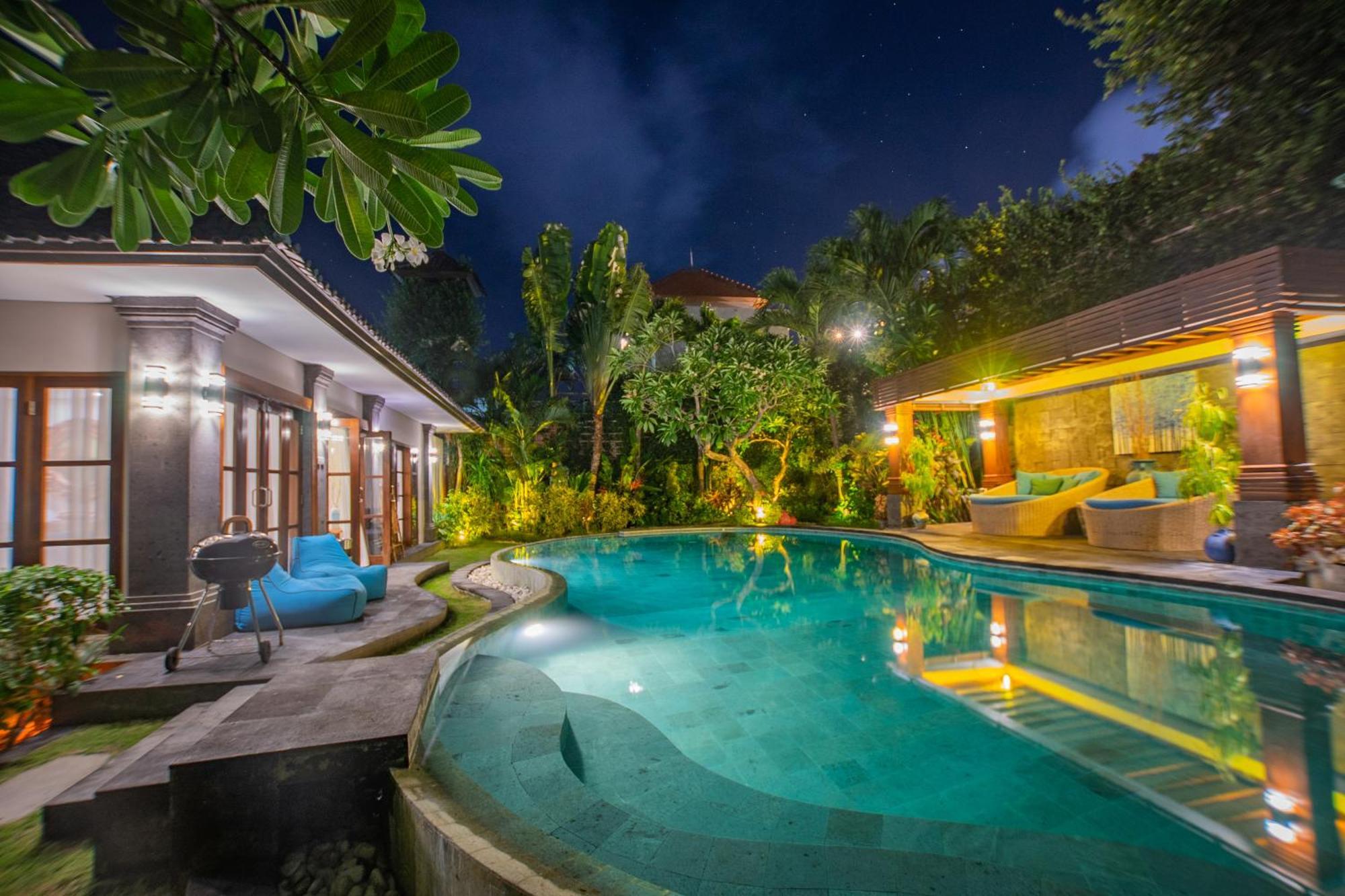 Delight Art Villas Seminyak  Luaran gambar