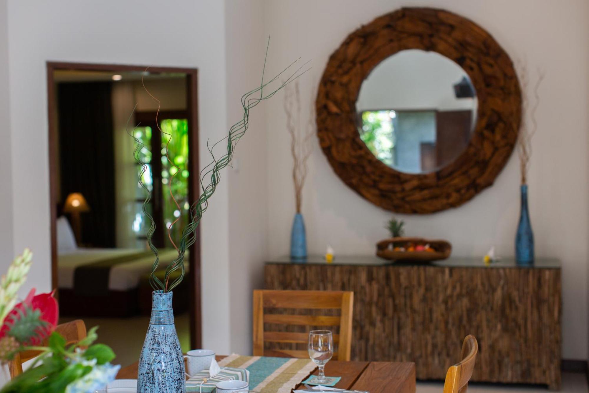 Delight Art Villas Seminyak  Luaran gambar